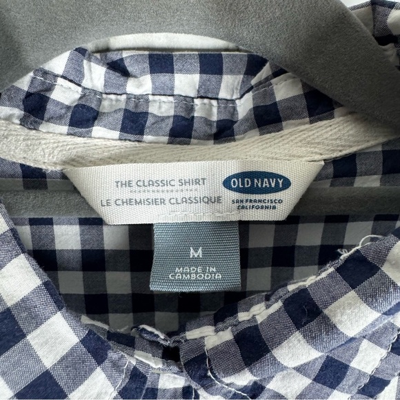 Old Navy Womens The Classic Shirt M Navy Plaid Long Sleeve Button Up - Picture 3 of 5